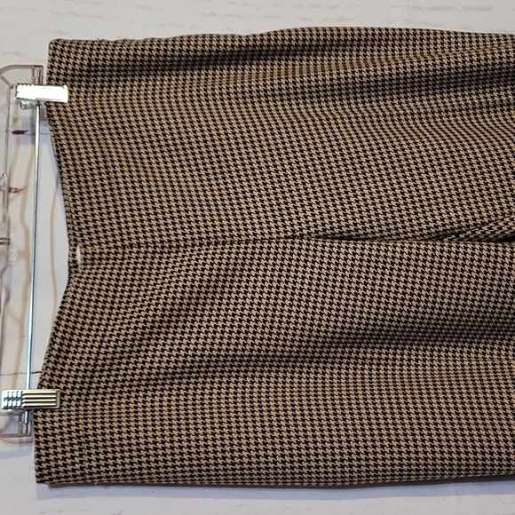 TALBOTS PETITIES HERITAGE BLACK/TAN HOUNDSTOOTH PANTS - Picture 4 of 17